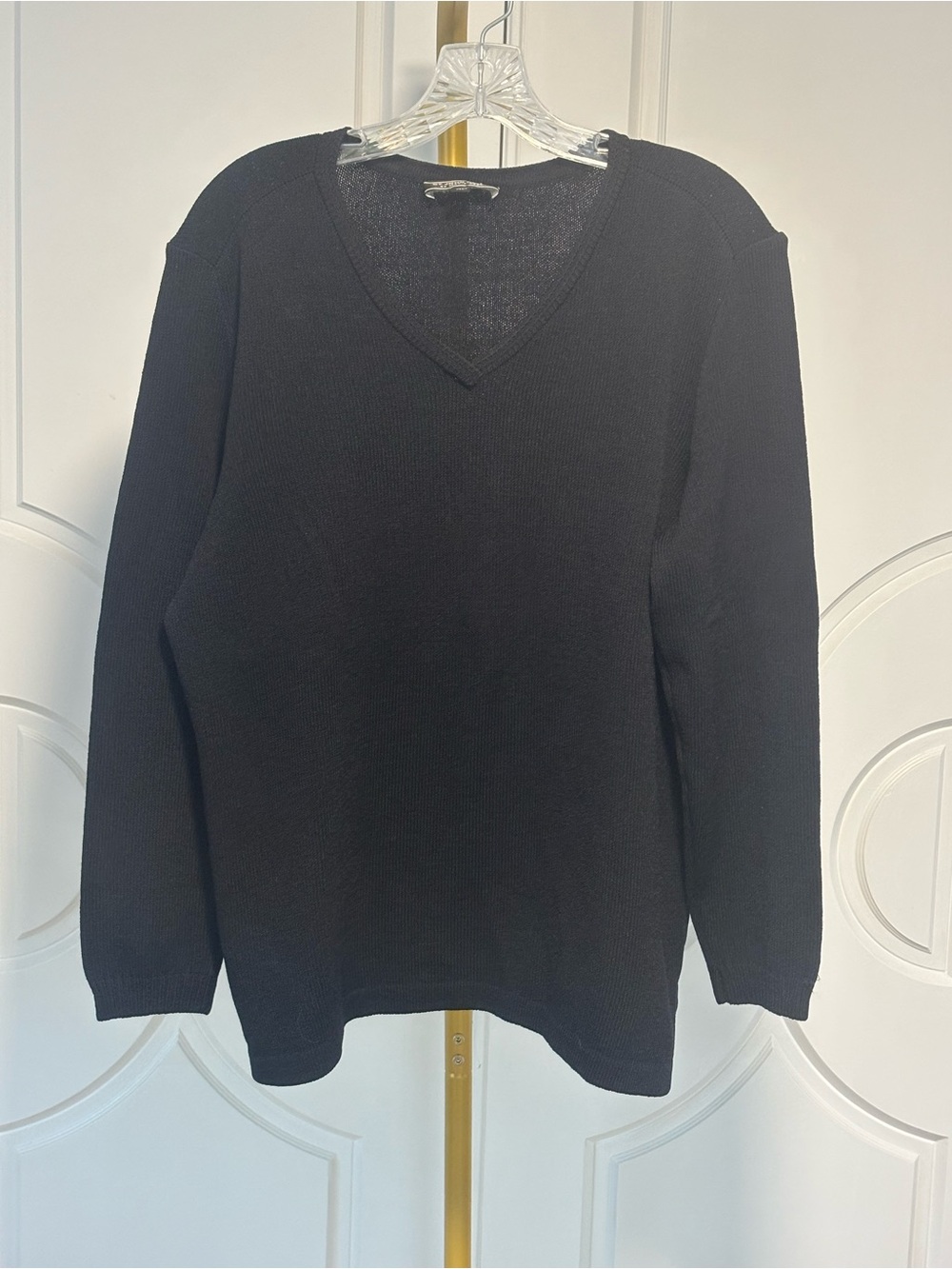 St. John Sport by Marie Gray Black Knit V-Neck Sweater Medium Made in USA